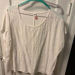 Old Navy Women's Cream Eyelet Short Sleeve Top